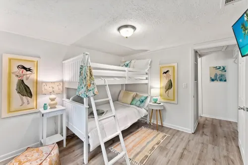 Jax Bch Home 3/2 w/Pets - 2-Star