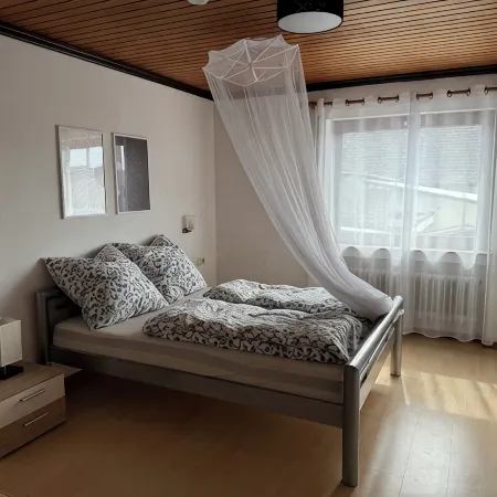 Vacation apartment by the vineyards, great wine hiking trails nearby