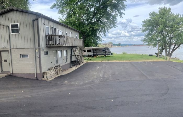 Mississippi River Cabin