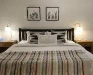 Gateway to Rocky Mountains -1 Bdr Suite/Kitchen/AC/UG Pk/Gym