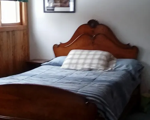 Perfect for summer right on twin lake 4 bedroom 2 full bath home コノヴァーのホテル