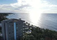 Seabreeze Deck12 Luxury Oceanfront Fully Equipped