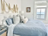 Sandy Beaches-Soundfront/Hot tub/Boatlift/Pets ok - balcony