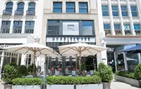 Charlesmark Hotel - Bintang 4