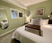 Stylish Seaside Guest House, Walking to Beach - Wifi