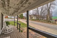 Historic West Plains Home: Walk to MSU + Dtwn - Wi-Fi