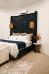 The Silo Inn near Zion, Snow Canyon and Bryce Canyon! honeymoon getaway. 2023 - พร้อมWifi
