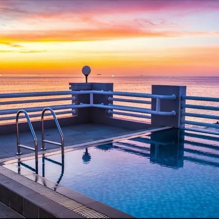 Ocean Beach Hotel Padang