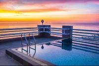 Ocean Beach Hotel Padang - Beach
