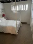 Dream location across from the bike path, 2 min to lift, 3 min to downtown - 3つ星