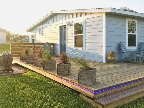 Vacay Getaway! Cozy Coastal South Bay Blue Bungalow - 3-نجوم