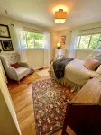 Peaceful Oasis In The Woods. Private deck and entrance. - 무료 와이파이