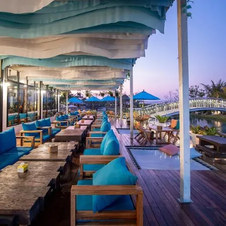 Buffalo Island Resort
