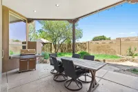 " Santa Fe Style" 4Bedrooms, Hot Tub and Pets Welcome, 5G Fiber WiFi ! - อ่างจากุชชี่