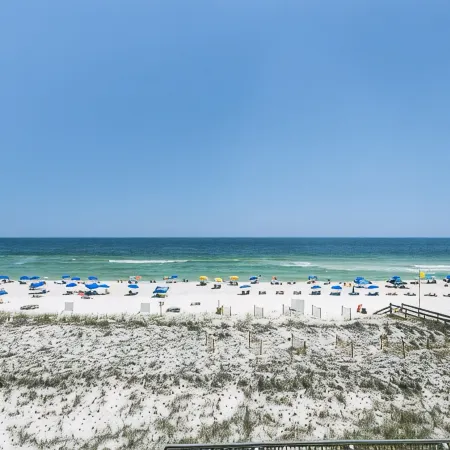 OCEANFRONT PRIVATE BALCONY RIGHT ON THE BEACH