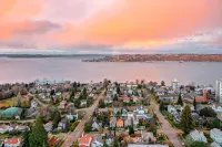 Beautiful home in North Tacoma historical district - Bintang 3