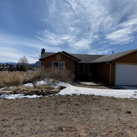 Two Bit Ranch House