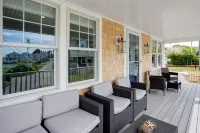 Luxury Monument Beach Villa /Short term rentals - Boutique