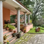 Uyuca Vista Family Villa - parking
