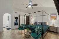 The Oasis Arizona Basketball Court, pool, mini-put, Arcades! - สระว่ายน้ำส่วนตัว