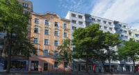Hotel Leon Hotels in Holesovice