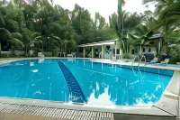 Ras by Treat Resorts, Silvassa - - Parkering