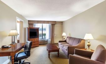 Ramada by Wyndham Houma