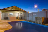 Oasis Motel Hotels in Cobar