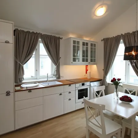 Acco Ice Apartments