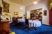 Heytesbury House Hotels in Terang