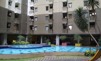 Strategic & Relaxing 2Br at Gateway Apartment Ahmad Yani Cicadas