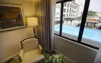 Perdana Kota Bharu - piscine