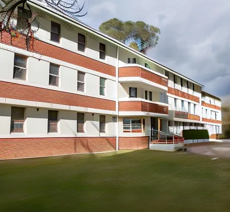 Linaker Motel