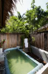 Centara Koh Chang Tropicana Resort - Hot Tub