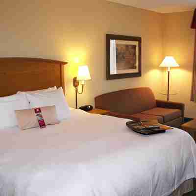 Hampton Inn Guntersville Rooms