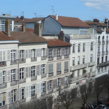 Mercure Bayonne Centre - le Grand Hôtel Hotels near Jardin Botanique