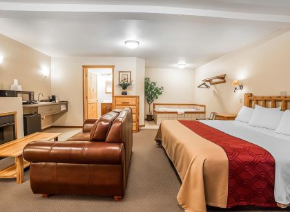 Econo Lodge Inn & Suites Kalispell