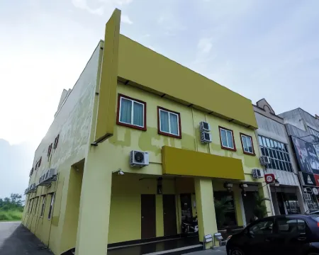 Kampar Times Inn Hotel โรงแรมในกัมปาร์