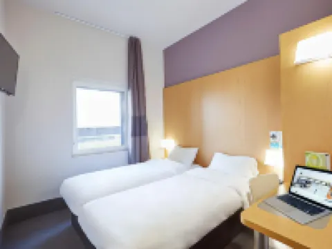 B&B Hotel Lille Roubaix Campus Gare Hotels in Roubaix