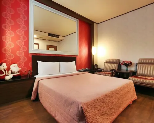 Hotel Lee-Chan Hotels near Ciyou Temple