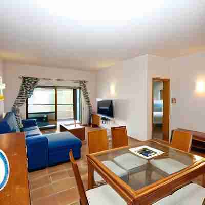 B39 - Marinapark 2 Bed Flat Rooms