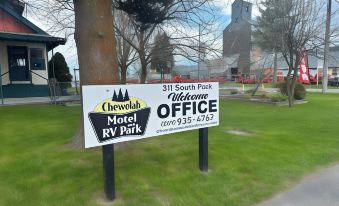 Chewelah Motel and RV Park