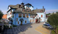 AGH Hotel Hôtels à : Trojanovice