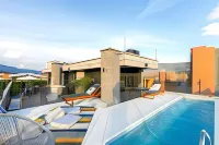 Factory Lofts Hotel - С бассейном