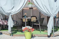 PoliArt Hotel
