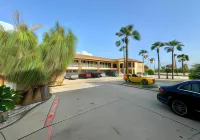 Texas Inn and Suites Edinburg Hotels near H-E-B