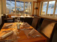 Mountain Lodge Sedrun - petit déjeuner