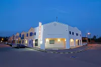 Thanks Hotel - Motels