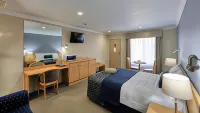 Edward Parry Motel and Apartments Hotels in Hillvue