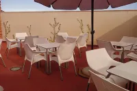 Hotel Reyes de León - Cho phép mang theo thú cưng